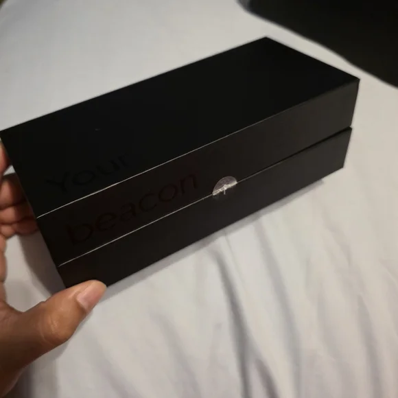 Uber Black and White Tech Kit Beacon 2.0 Never Used - Picture 7 of 7